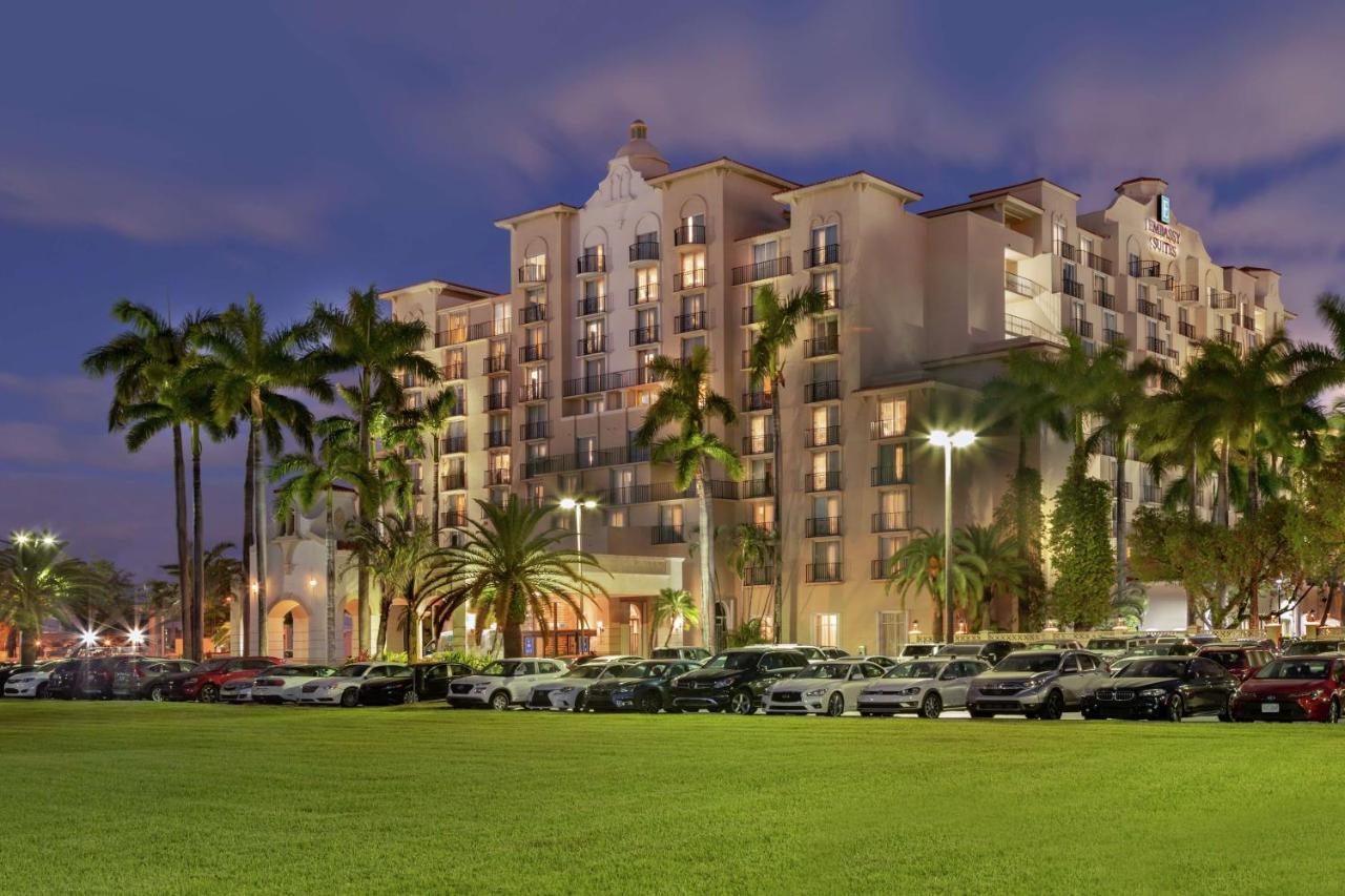 Embassy Suites By Hilton Miami International Airport Екстер'єр фото