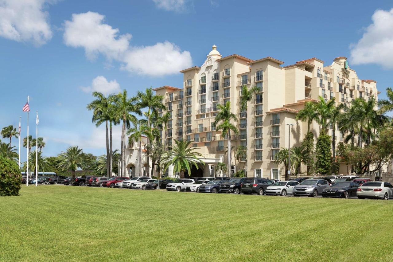 Embassy Suites By Hilton Miami International Airport Екстер'єр фото